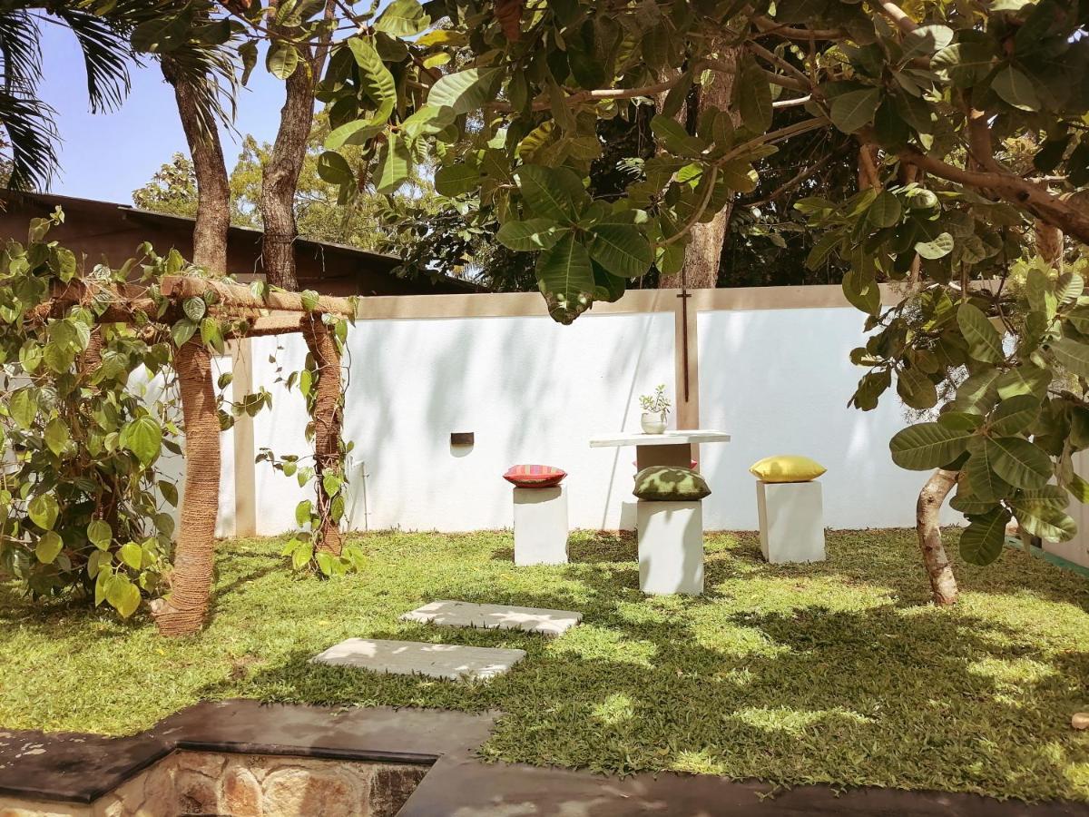 Ceylonima Home Stay Anuradhapura Exterior foto