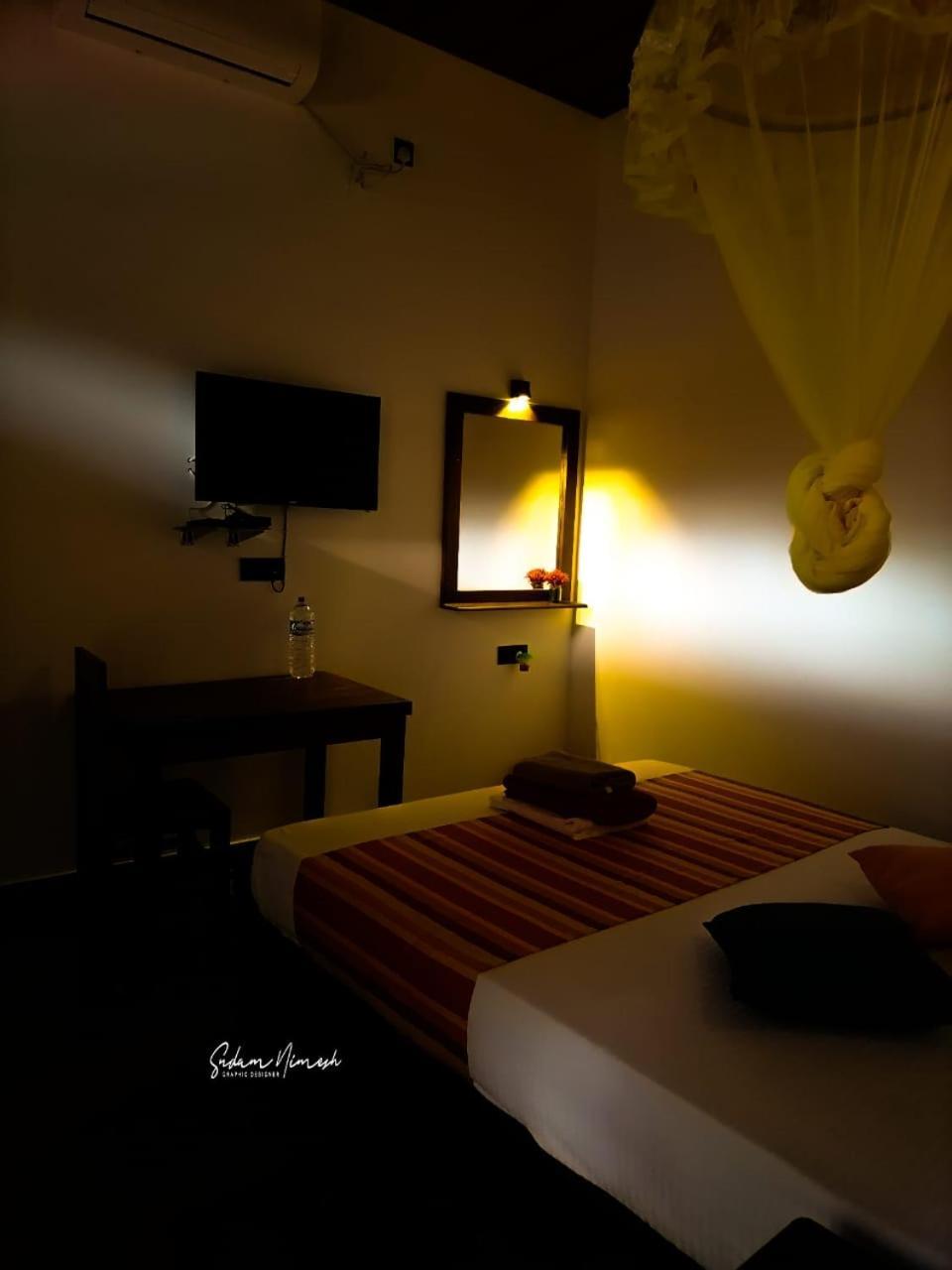Ceylonima Home Stay Anuradhapura Habitación foto